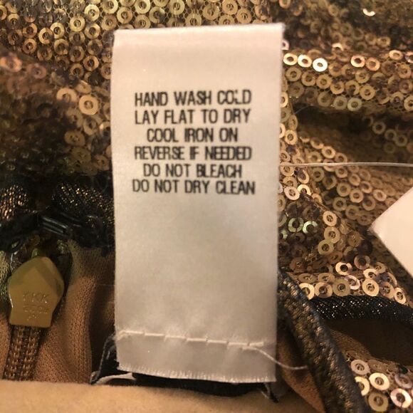 Cache dress  - Picture 6 of 6